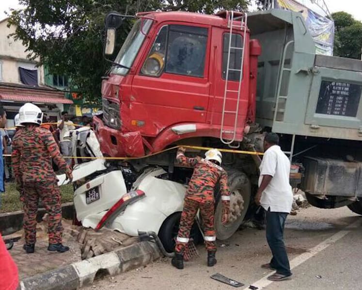 Port Dickson tragedy: Nephew recognised uncle’s crushed car in viral video