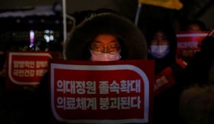 South Korean medical students to return to school, urge education reforms