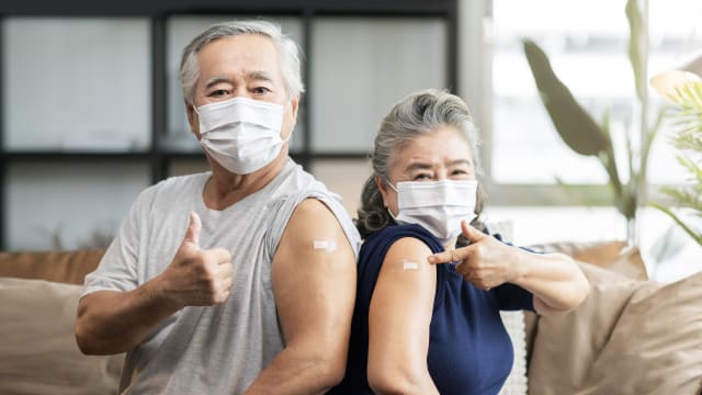 时隔三个月首次发冠病相关简讯 Gov.sg呼吁年长者接种疫苗追加剂