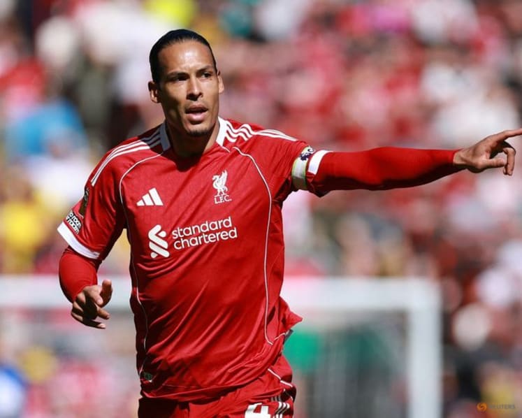 Liverpool's Van Dijk rejects criticism of training regime after Man United defeat