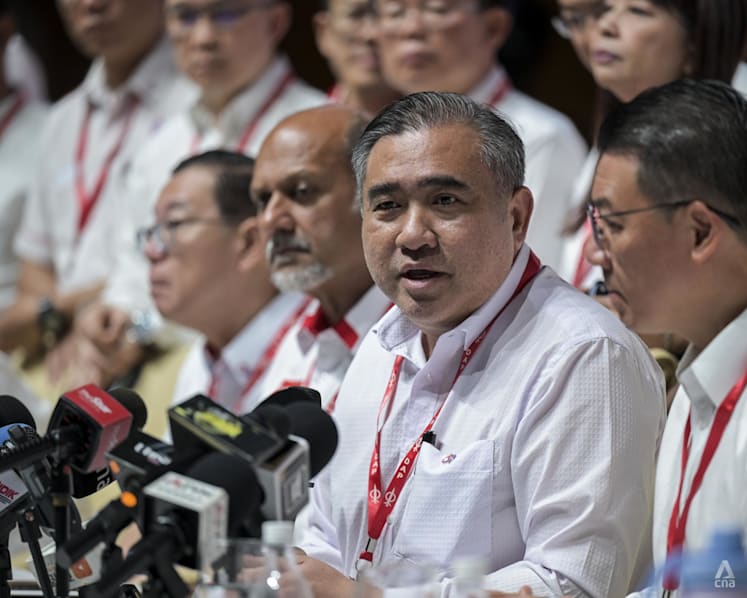 Anthony Loke’s new resignation offer: What’s next for him, Anwar and Malaysia’s transport projects? Anthony Loke’s new resignation offer: What’s next for him, Anwar and Malaysia’s transport projects?