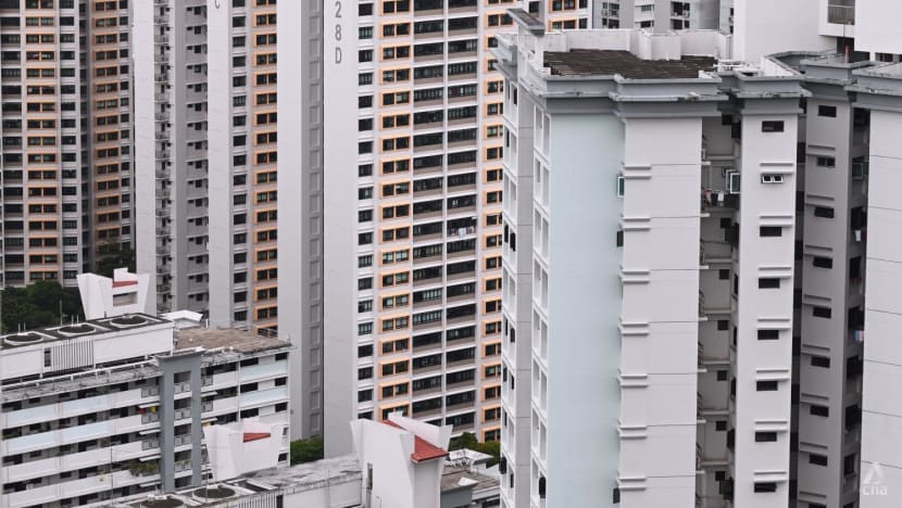About 950,000 HDB households to get third tranche of GST vouchers in October About 950,000 HDB households to get third tranche of GST vouchers in October