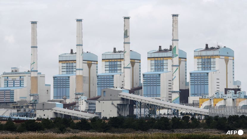 South Korea pledges to phase out coal plants