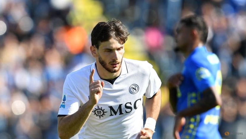 Kvaratskhelia joins PSG from Napoli Kvaratskhelia joins PSG from Napoli