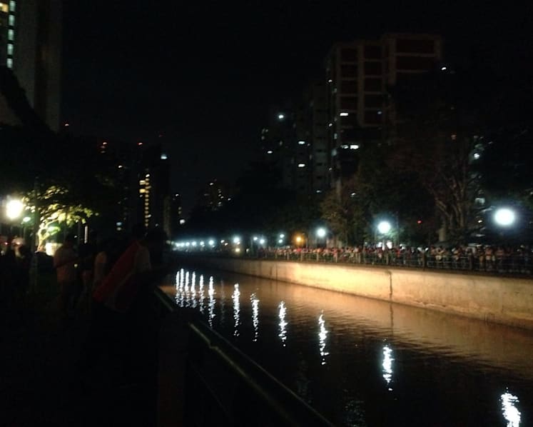 2 women killed after car plunges into Singapore River