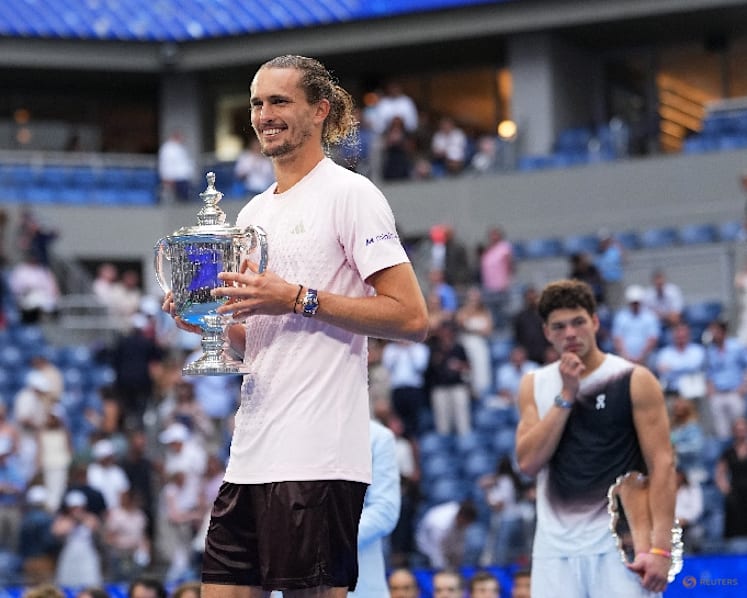 Zverev hails mother's belief after US Open triumph