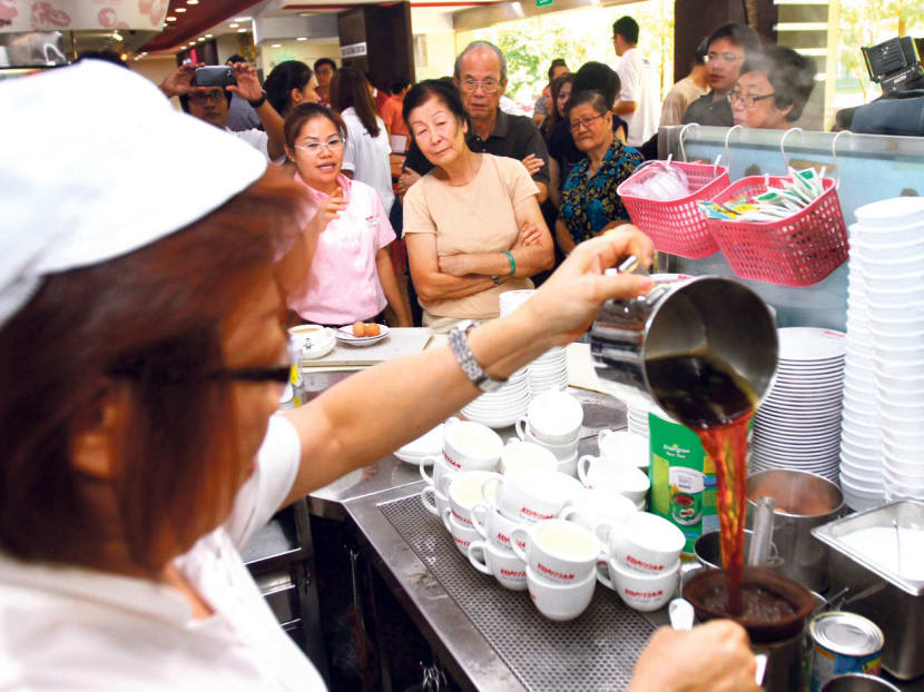 Despite the benefits of flexi-work arrangements, industries such as F&B require a worker to be physically present. TODAY FILE PHOTO