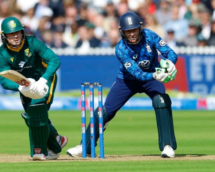 Breetzke leads South Africa to narrow win over England to seal series