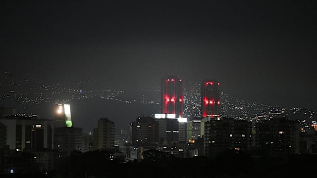 国内多地爆炸 委内瑞拉政府：拒绝美国“军事侵略”