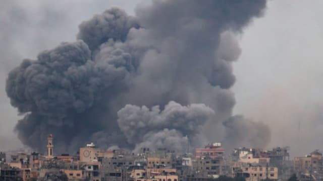 以军继续袭击卡萨地带 至少40人死数十人伤