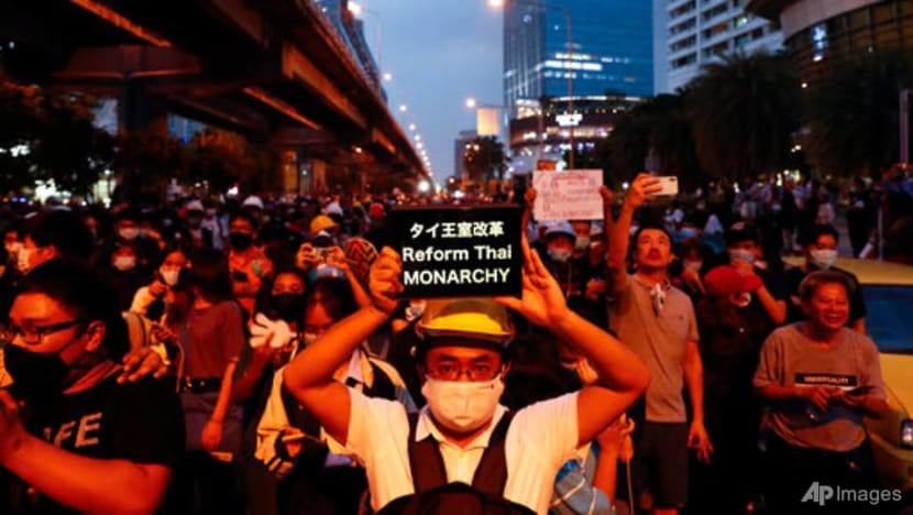 Thai protesters shun Parliament, ask Germany to probe king