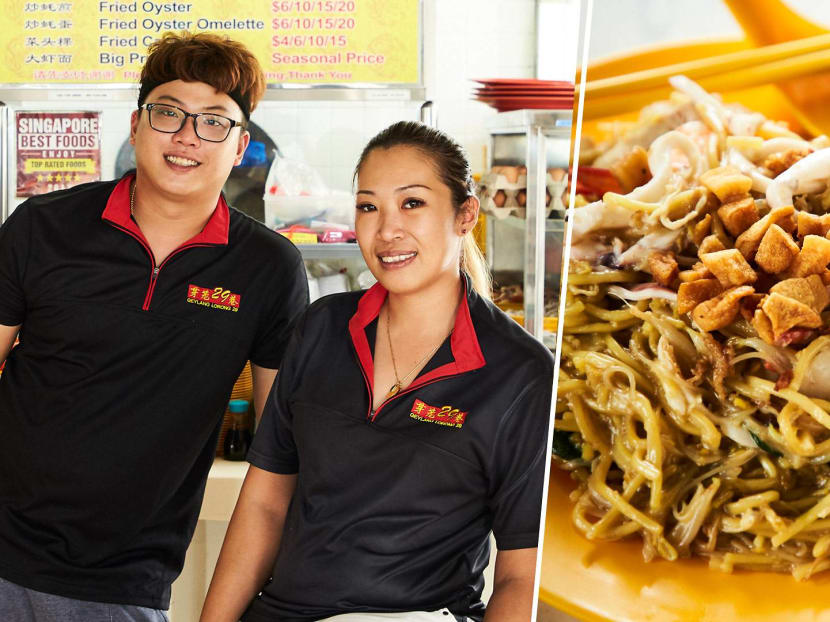 “It’s tough, but I want to carry on my old man’s legacy,” shares the towkay’s daughter, 37, who runs the stall with her 25-year-old hubby.
