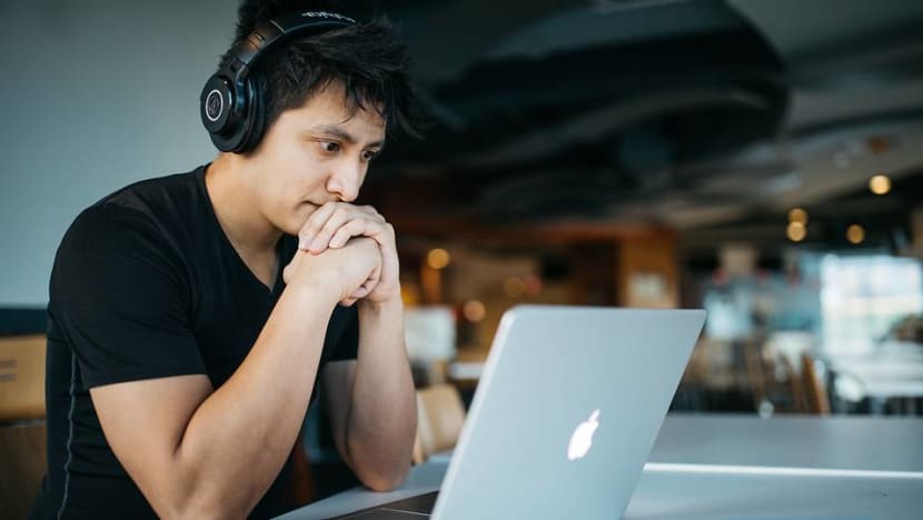 Commentary: Scourge of work email is far worse than you think Commentary: Scourge of work email is far worse than you think
