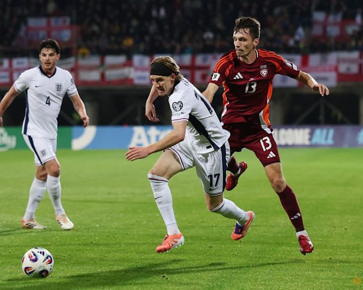 England thrash Latvia 5-0 to qualify for World Cup finals