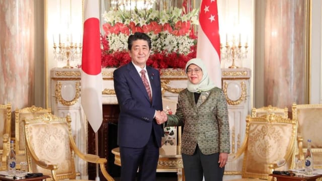 安倍晋三中枪入院 哈莉玛总统发文表难过和震惊