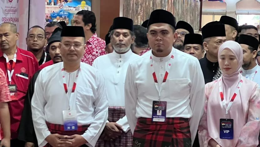 Kemunculan Khairy Jamaluddin curi perhatian Perhimpunan Pemuda UMNO 2025