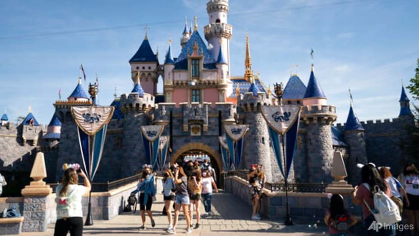 California adds vacation incentive to spur COVID-19 vaccinations