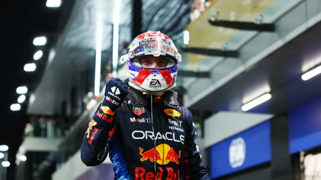 F1沙特大奖赛：红牛车队车手维斯塔潘在排位赛中取得杆位