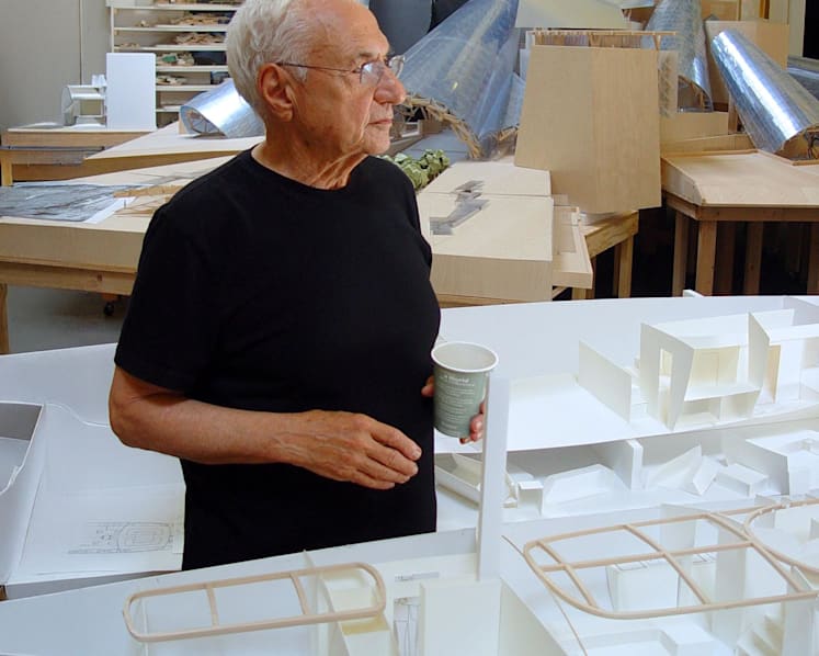 A guide to Frank Gehry’s world: 9 landmark buildings, from Paris to Panama