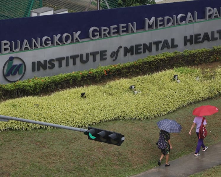 Man jailed after calling IMH with murder threat, later found in Woodlands park with large chopper