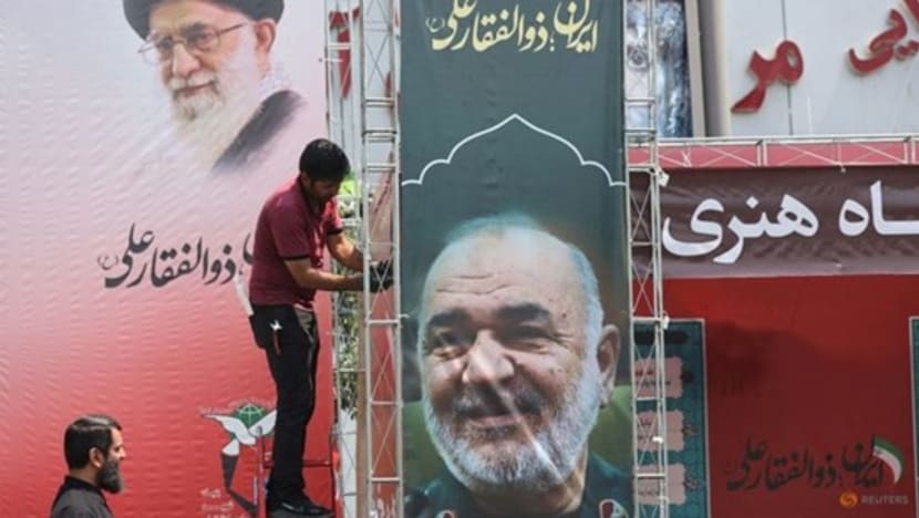 Iran didesak ‘menyerah tanpa syarat’, Trump sebut kesabaran AS menipis sambil ancam Khamenei 