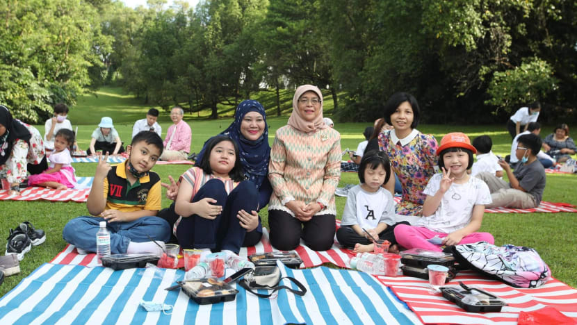 Siri baru video animasi kanak-kanak papar pemandangan, bunyi sekitar Istana