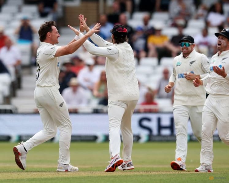 England crash to series defeat against New Zealand