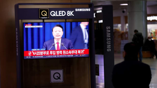 韩国紧急戒严令实施六小时后解除 国会全票赞成通过