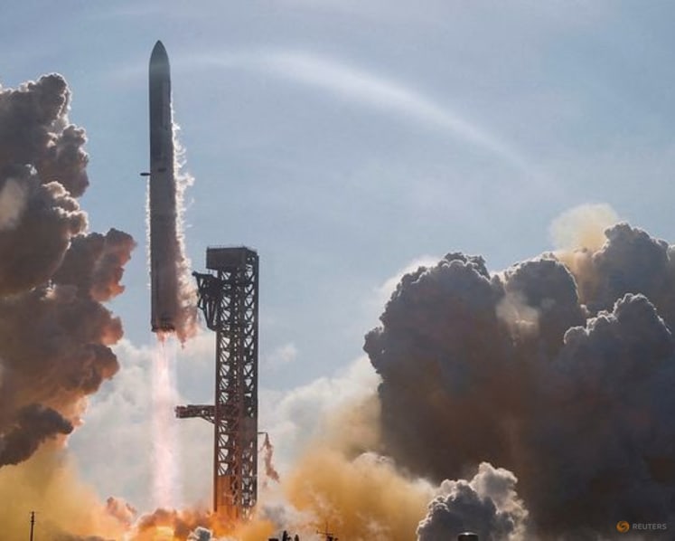 Exclusive-SpaceX plans to set IPO price at $135 per share, targeting record $75 billion raise, source says