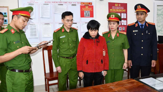 越南母涉杀两幼儿伪造溺毙 诈领2万新元保险金