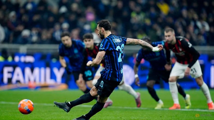 Milan and Maignan deny Inter top spot with 1-0 derby win