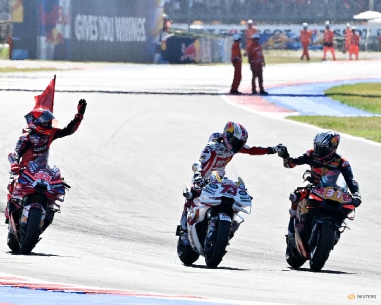 Marquez seizes championship lead with San Marino win after Bezzecchi crash