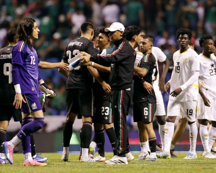 Mexico ease past Ghana in World Cup warm-up in Puebla