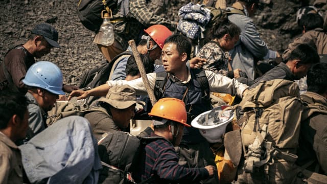 《万里归途》　惊心动魄的撤侨行动