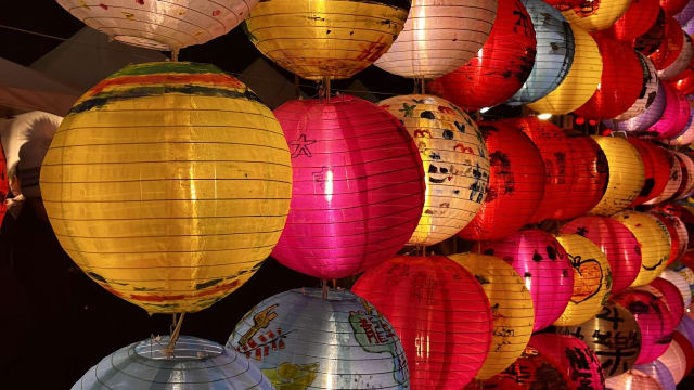 【城市呼吸｜彭菲菲】那人却在，灯火阑珊处——元宵赏灯