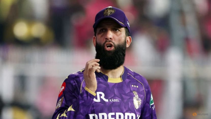 Kolkata spinner Moeen dominates Royals batters by thinking like one