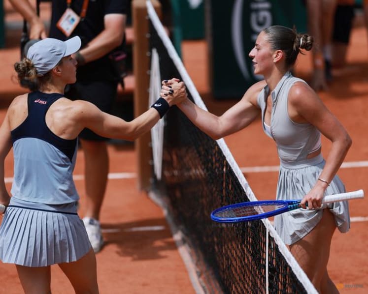 Kostyuk beats Golubic to maintain clay form at French Open