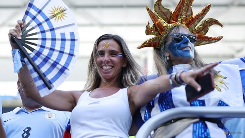 World Cup passion trumps Miami heat for Uruguay and Cape Verde fans