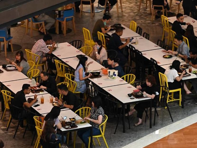 Dining-in allowed for groups of 10 from Mar 29 as Singapore eases COVID-19 measures Dining-in allowed for groups of 10 from Mar 29 as Singapore eases COVID-19 measures