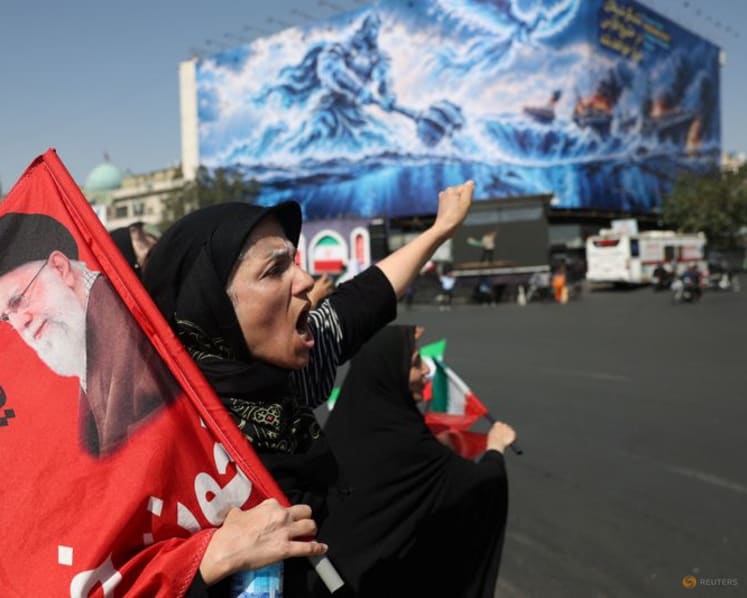 Trump expects talks with Iran to resume in coming week