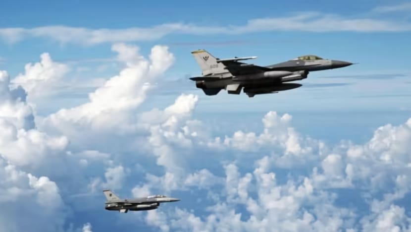 SG kerah jet F-16 sebagai tindak balas terhadap helikopter awam, operasi Lapangan Terbang Changi terjejas seketika