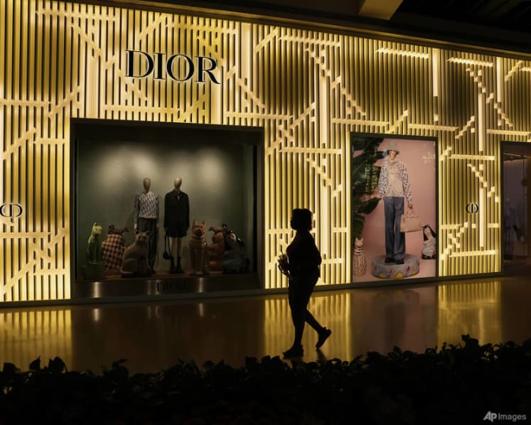 Luxury brands hit by drop in tourist spending in Europe and Japan