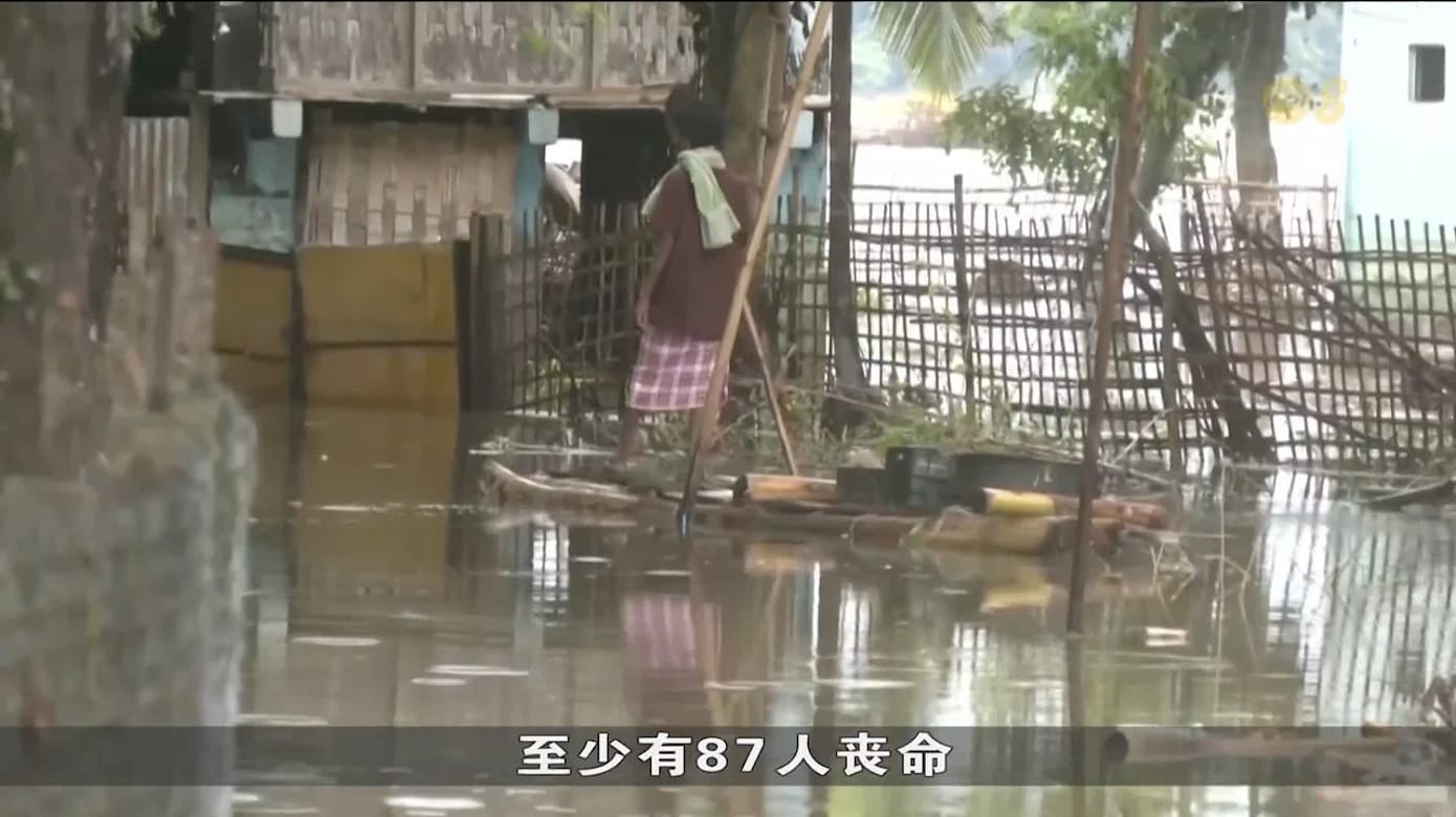 印度季风引发洪水土崩 致逾百死数千人撤离家园
