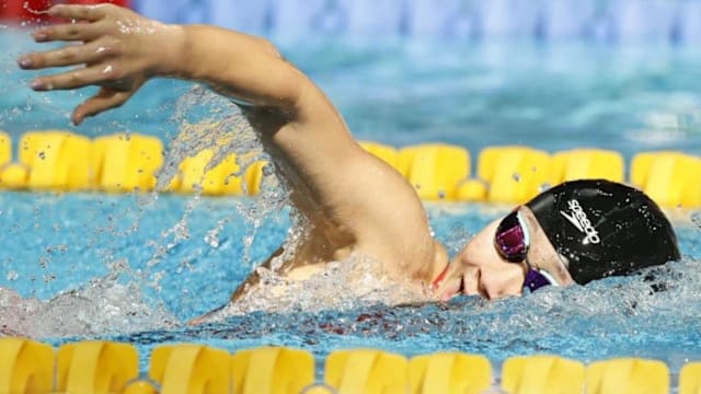 颜欣慧破全国纪录夺冠 再添一金展现长距离实力