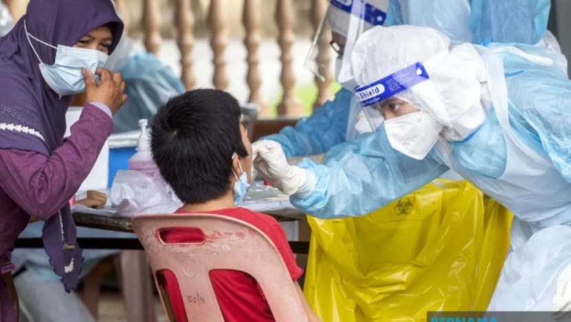 M'sia catat jumlah rekod kes COVID-19 dengan 8,290 jangkitan baru