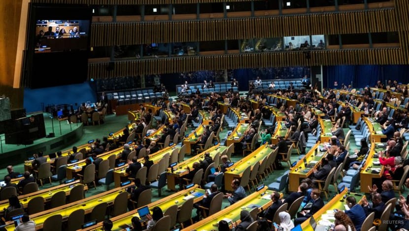 UNGA passes symbolic vote to allow Palestine full membership UNGA passes symbolic vote to allow Palestine full membership