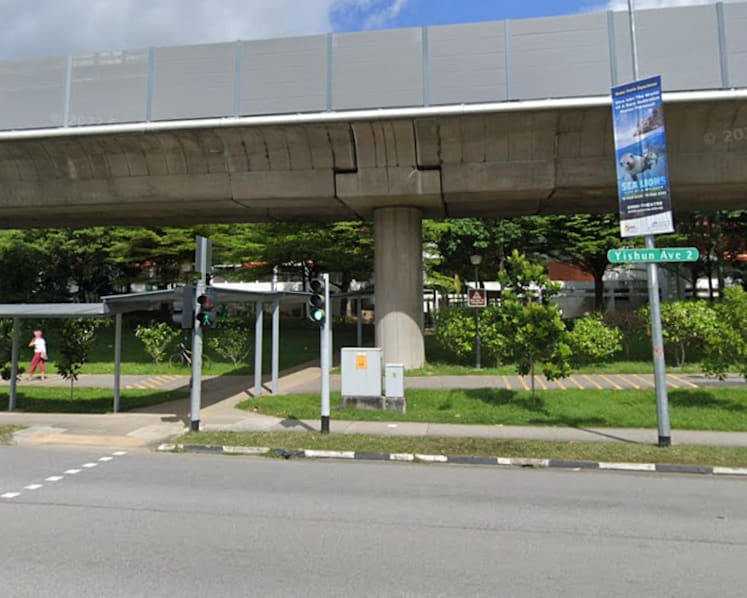 Drunk driver crashes car in Yishun park connector; gets jail, fine and driving ban