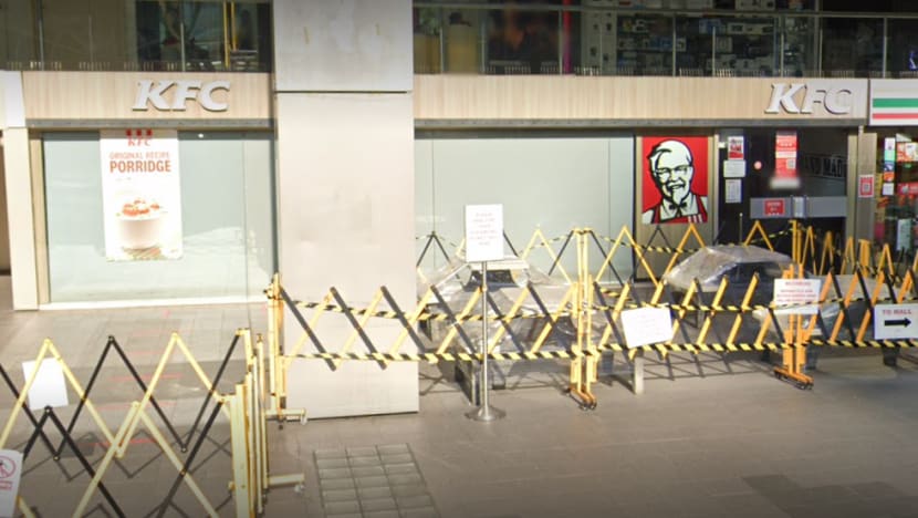 KFC fined for failing to ensure diners kept in groups of two at Far East Plaza outlet KFC fined for failing to ensure diners kept in groups of two at Far East Plaza outlet