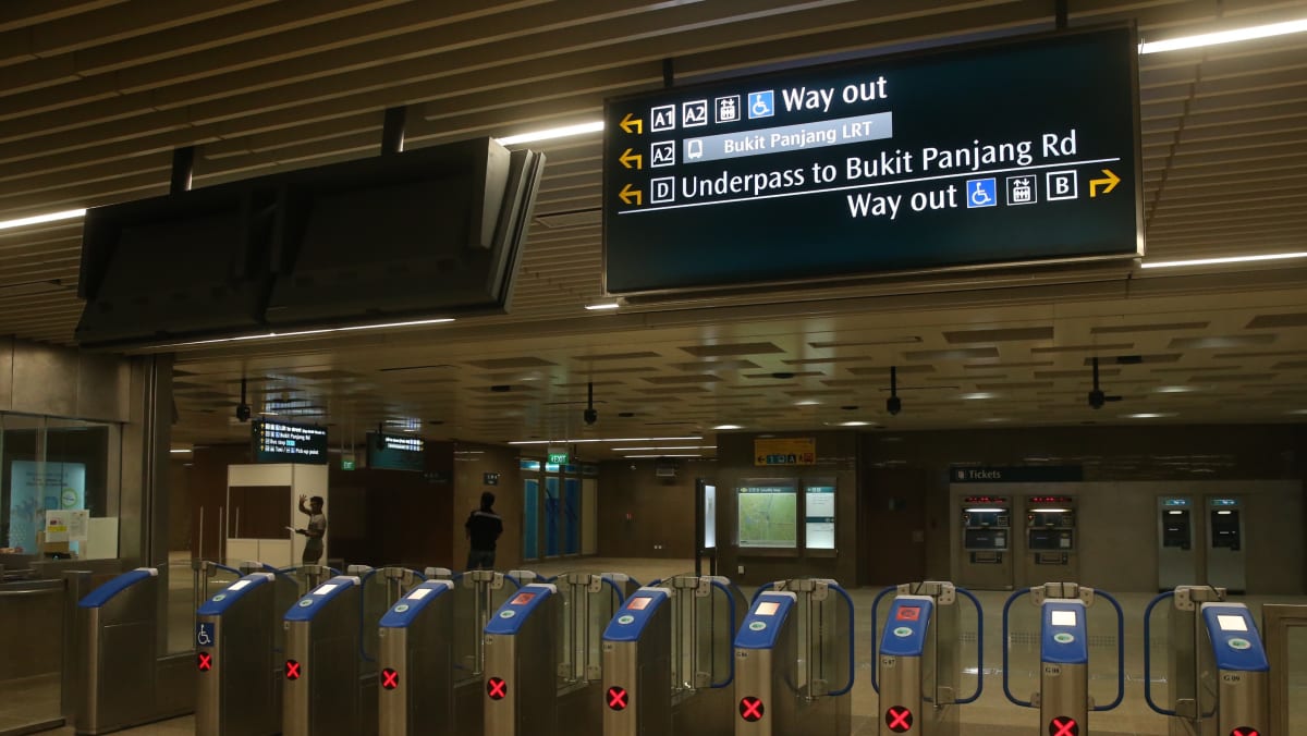 Commuters to tap in and out at interchange stations along DTL2 - TODAY