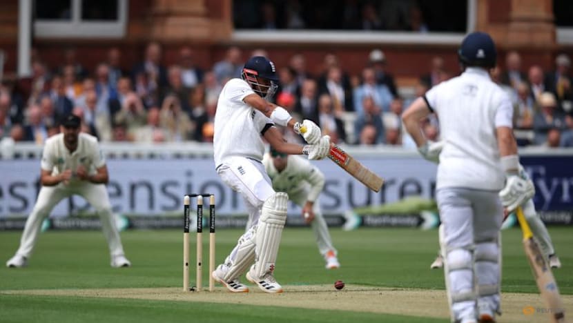 England debutant Gay falls early as rain disrupts New Zealand test